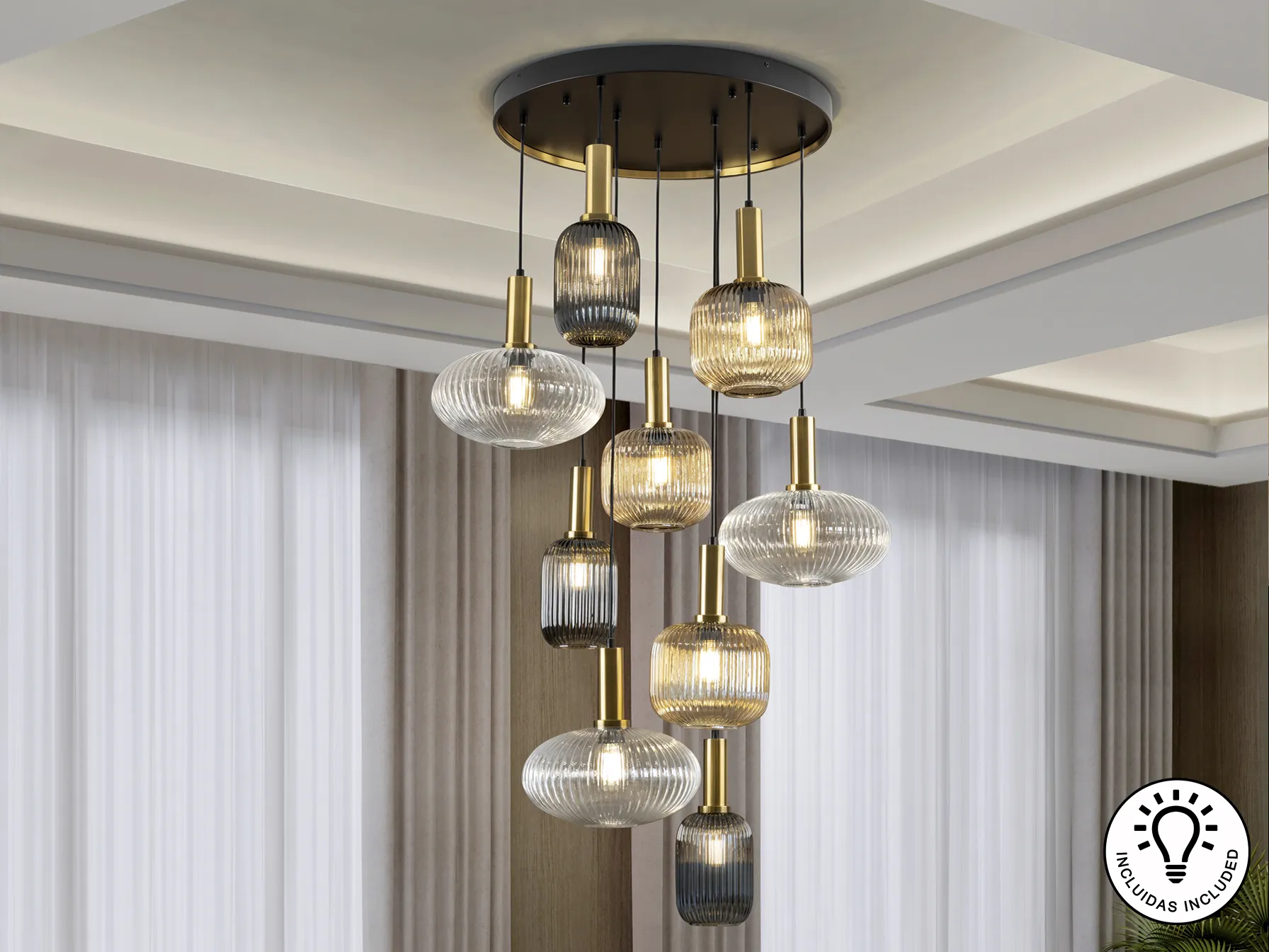 Лампа NORMA с 9 светлини, черна/месинг