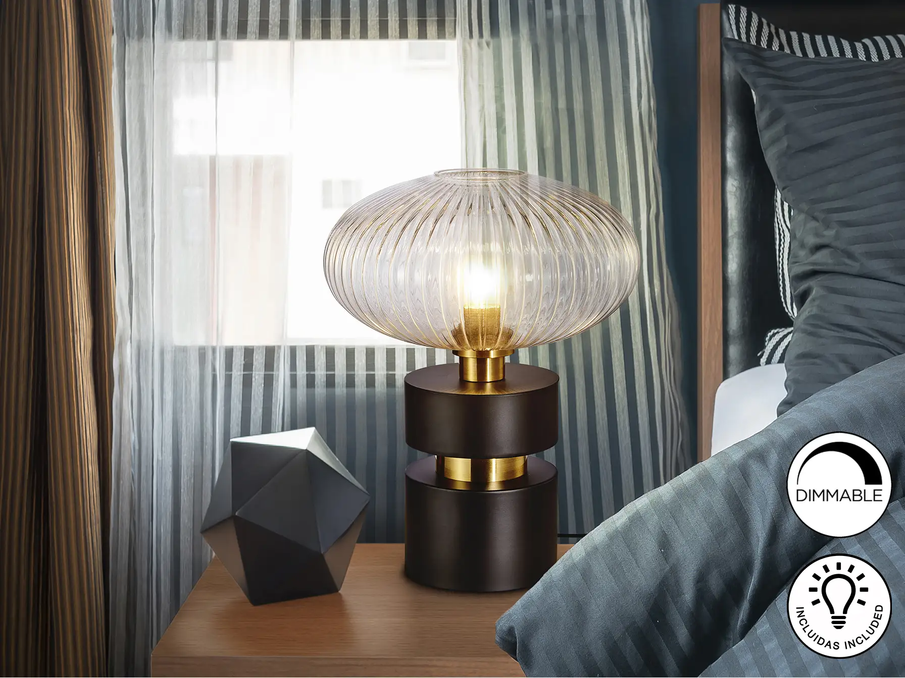 Настолна лампа NORMA 1L Черна с месинг