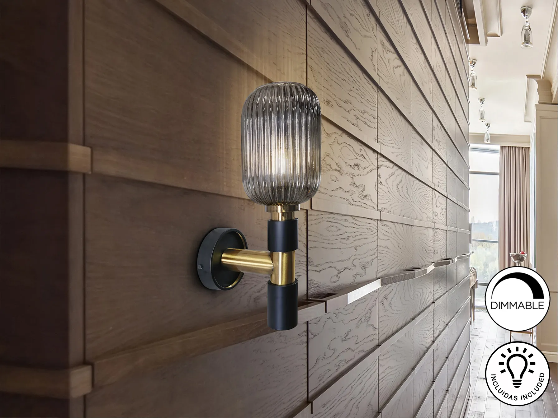 Стенно осветително тяло NORMA 1L черно-месингово