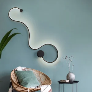 ГОЛЯМА СТЕННА ЛАМПА GRAFOS, ЧЕРНА