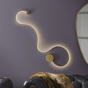 Голяма стенна лампа GRAFOS с позлатен финиш